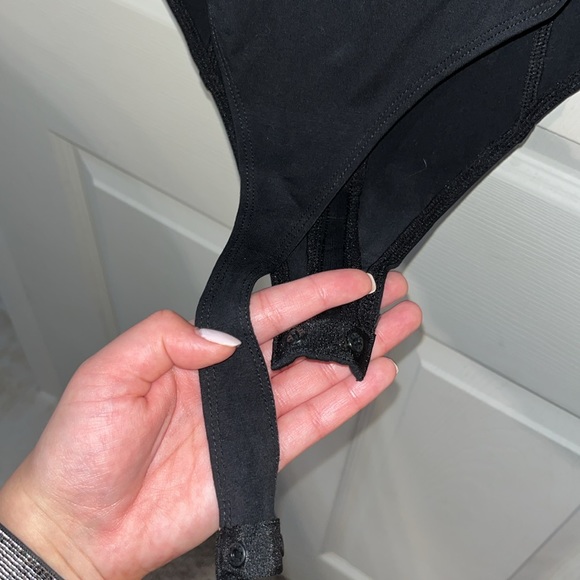 H&M black bodysuit - MEDIUM - Picture 5 of 7